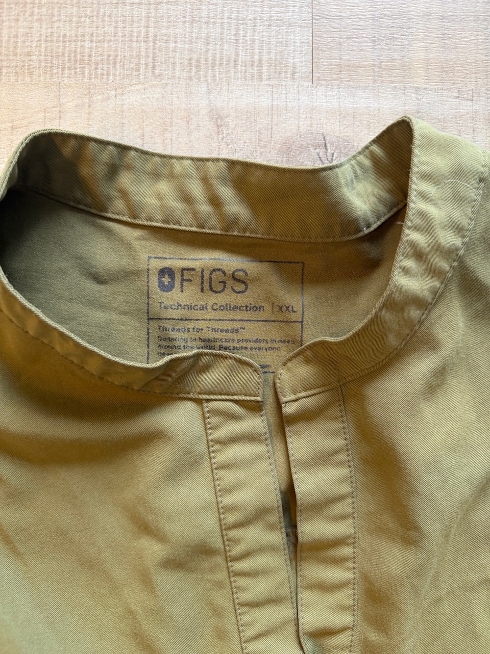Figs Rafaela Scrub Top - Picture 2 of 4